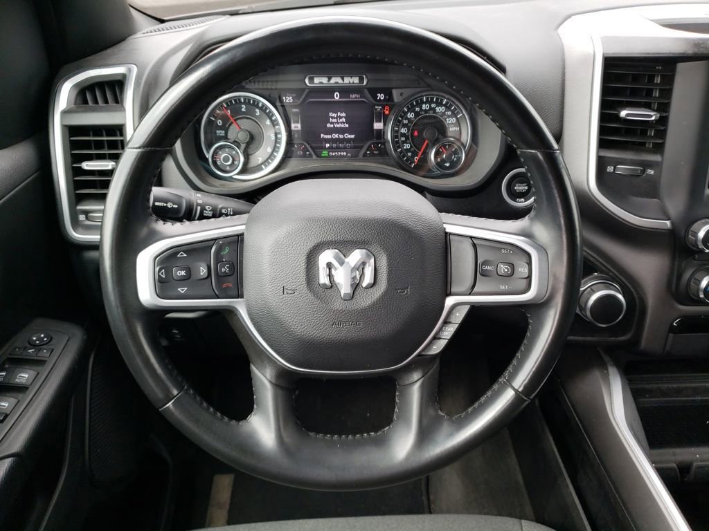 Used 2022 RAM 1500 Big Horn AWD/4WD image 11