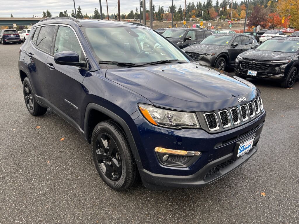 Used 2019 Jeep Compass Latitude w/ Popular Equipment Group image 3