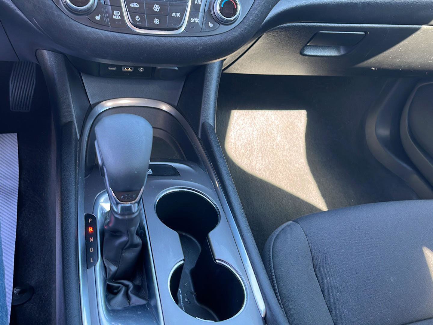 Used 2021 Chevrolet Malibu LT image 19