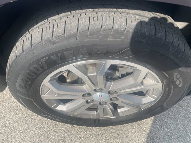 Used 2015 GMC Acadia SLT AWD/4WD image 46
