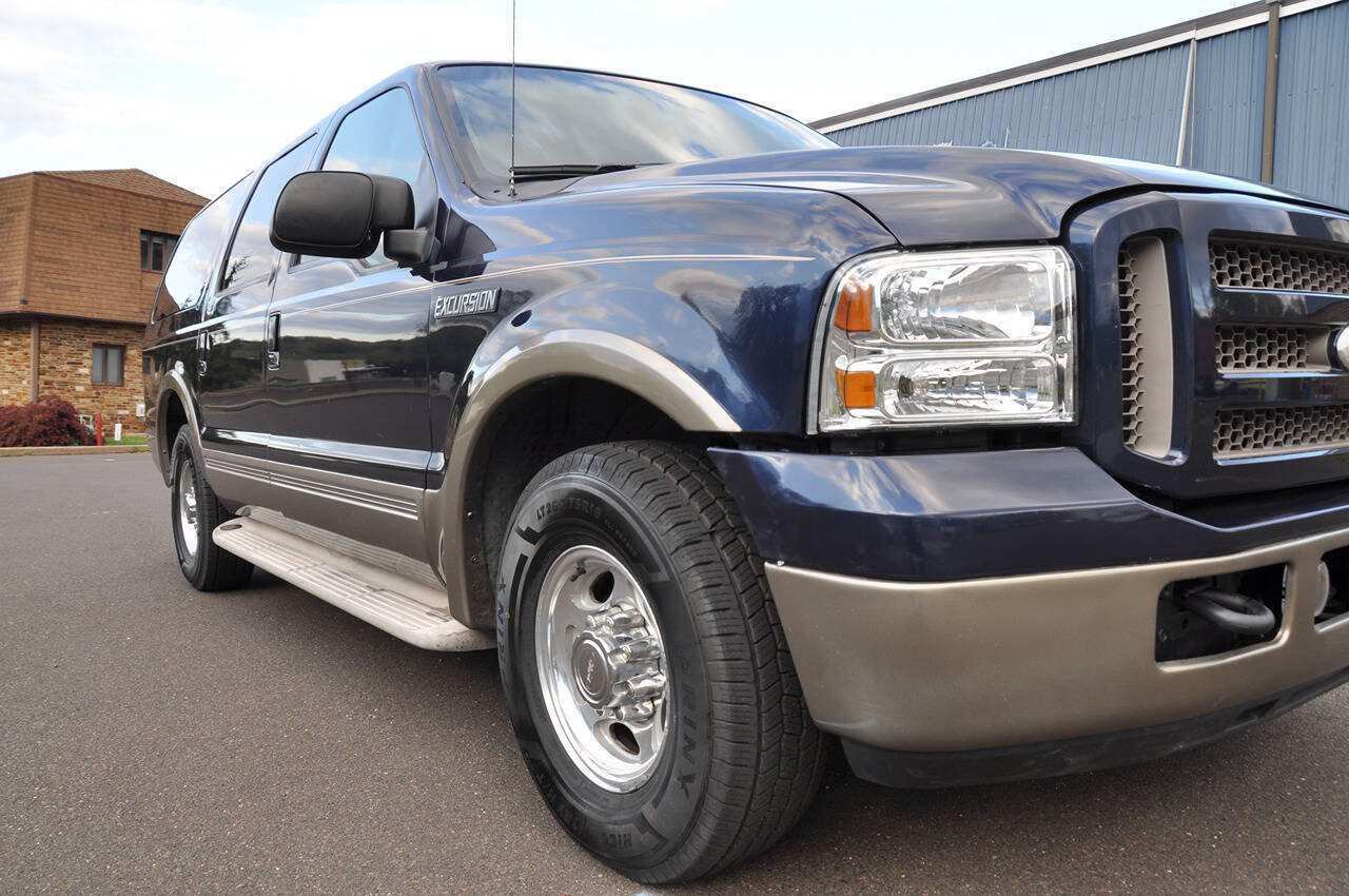 Used 2005 Ford Excursion Eddie Bauer RWD image 6
