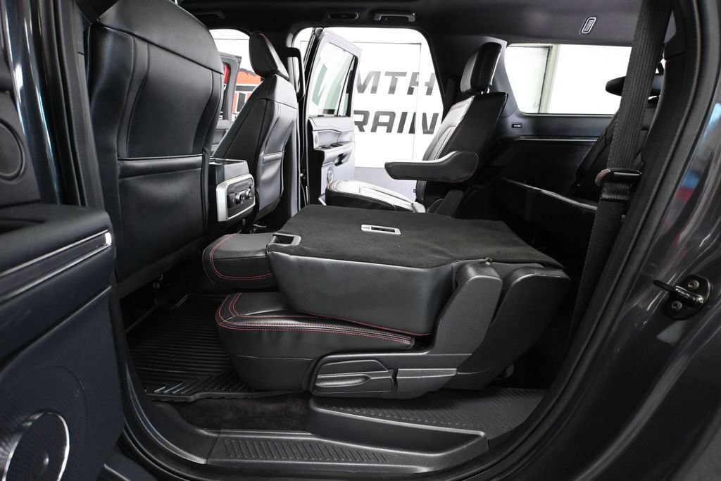 Used 2022 Ford Expedition Max Limited w/ Equipment Group 303A AWD/4WD image 43