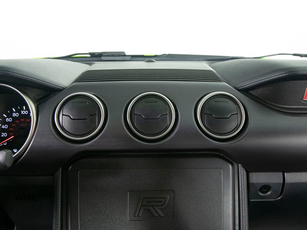 Used 2016 Ford Mustang Shelby GT350R w/ GT350R Equipment Group 920A image 20