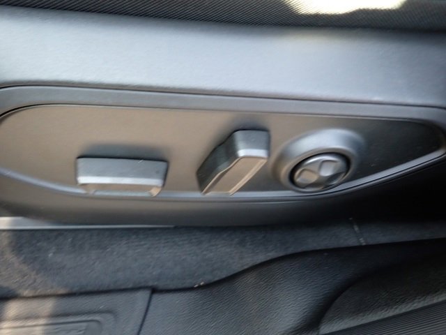 New 2025 Jeep Grand Cherokee L Altitude image 16