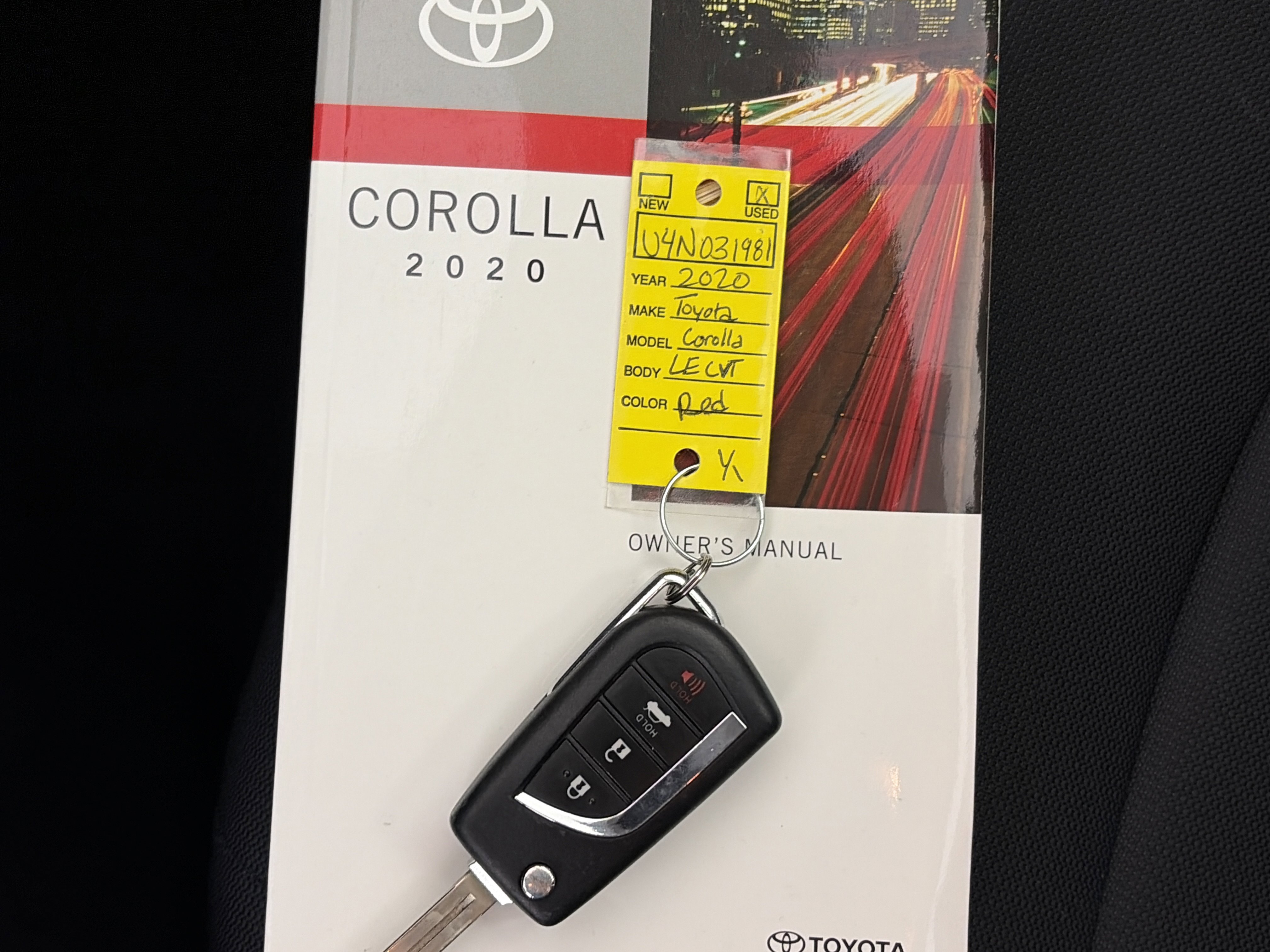 Used 2020 Toyota Corolla LE image 31