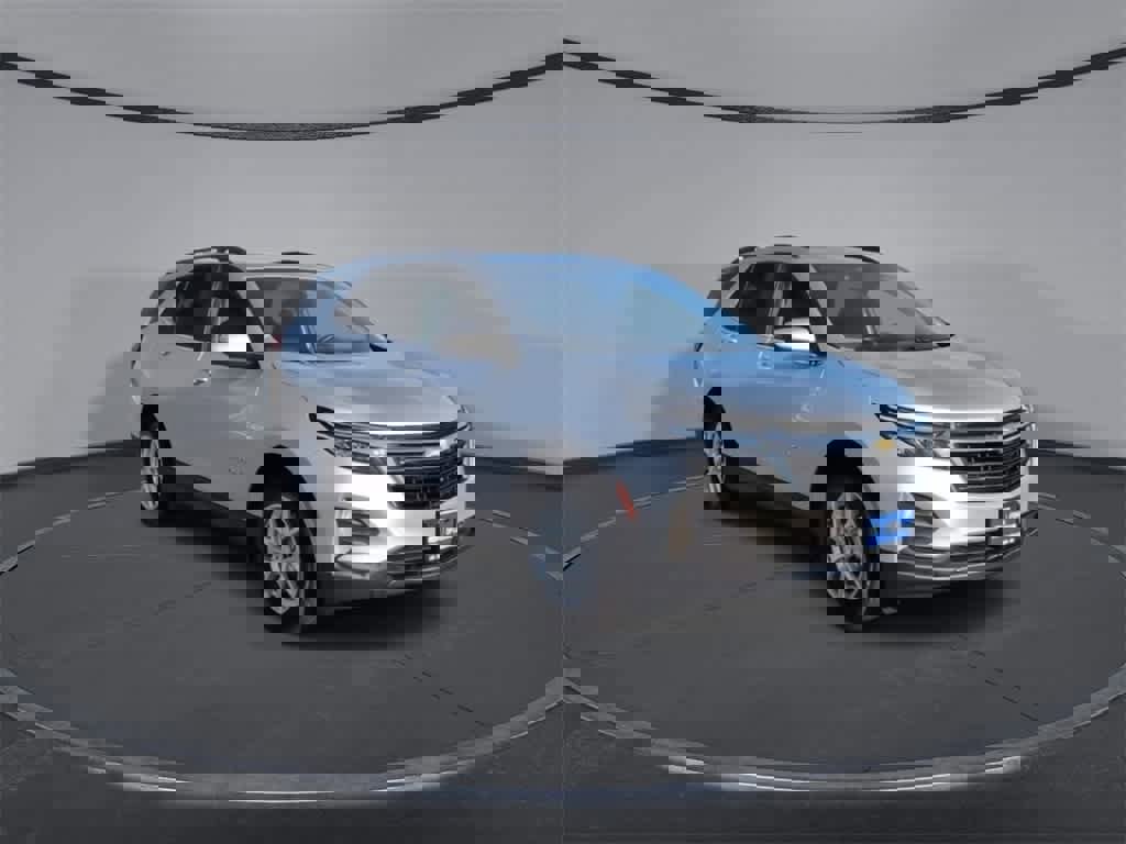 Used 2022 Chevrolet Equinox LT image 2