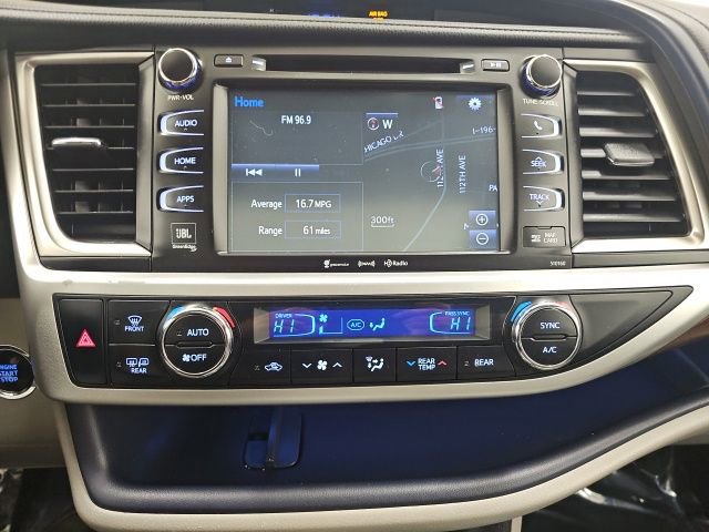 Used 2016 Toyota Highlander Limited w/ Protection Package #3 image 25