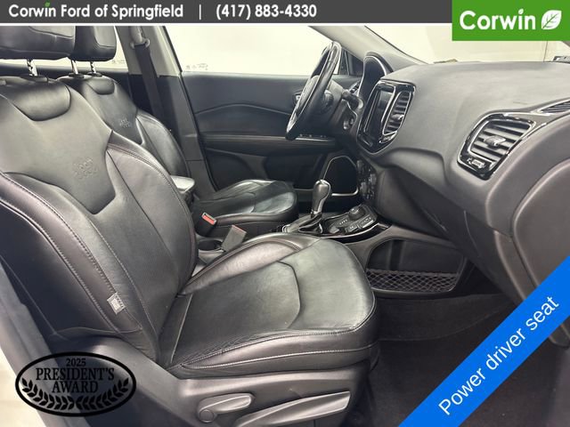 Used 2018 Jeep Compass Limited w/ Navigation Group AWD/4WD image 9