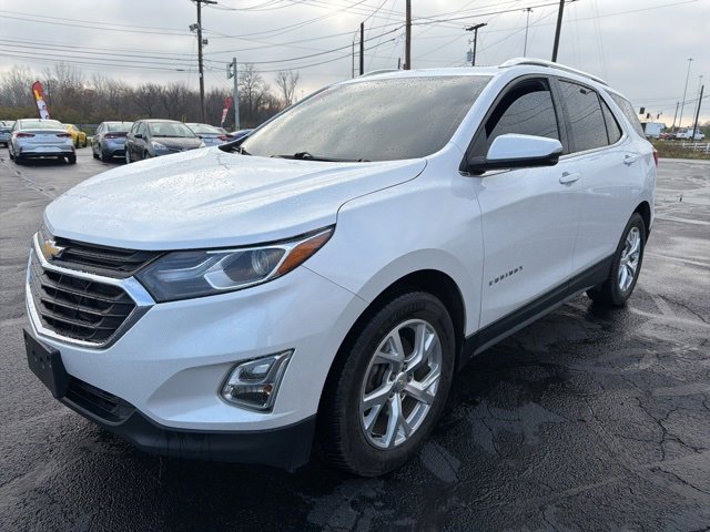 Used 2019 Chevrolet Equinox LT w/ Sun & Navigation Package image 3