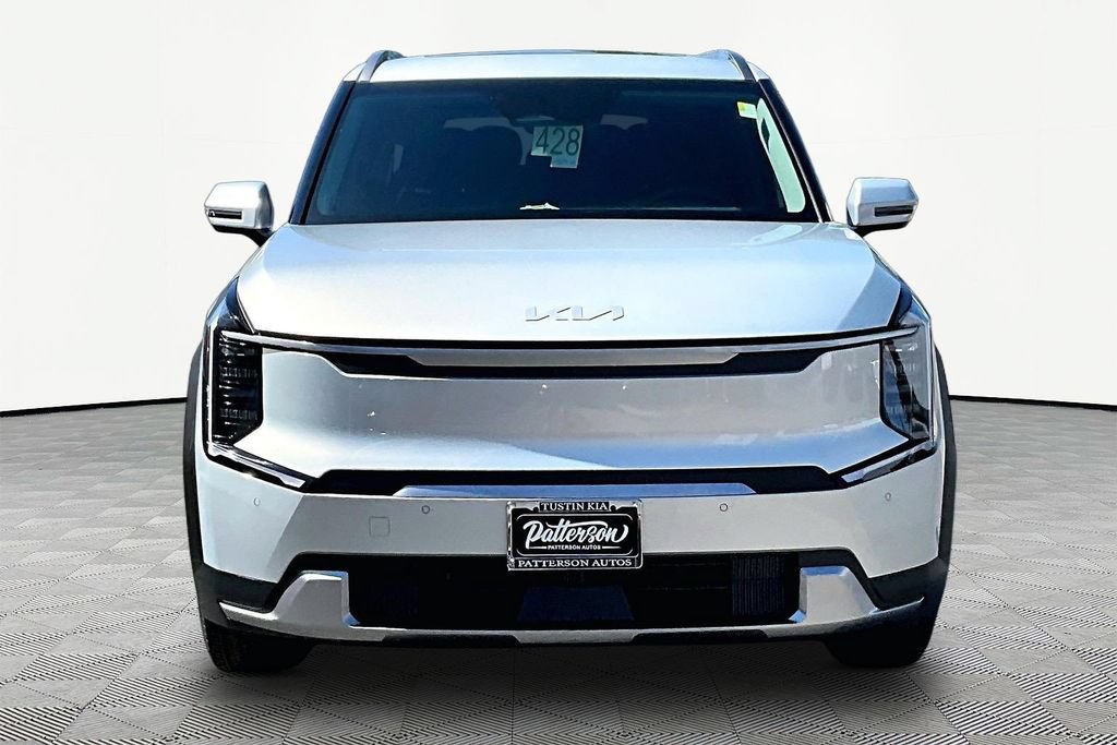 Used 2024 Kia EV9 Wind AWD/4WD image 4