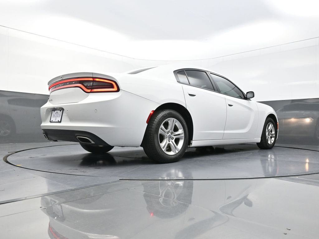 Used 2020 Dodge Charger SXT image 12