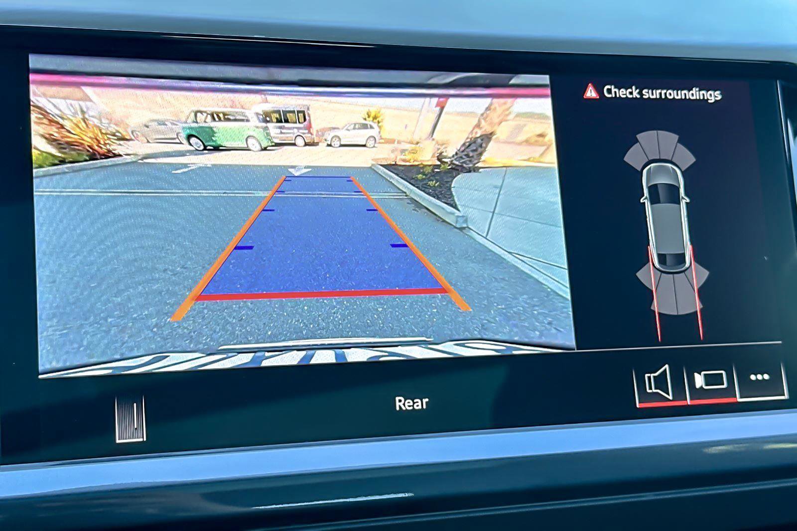 Certified 2025 Audi Q4 e-tron Premium Plus w/ Premium Plus image 20