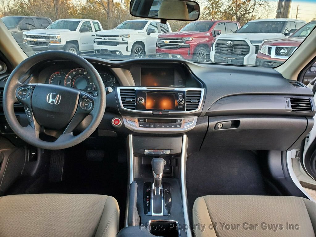 Used 2013 Honda Accord EX image 16