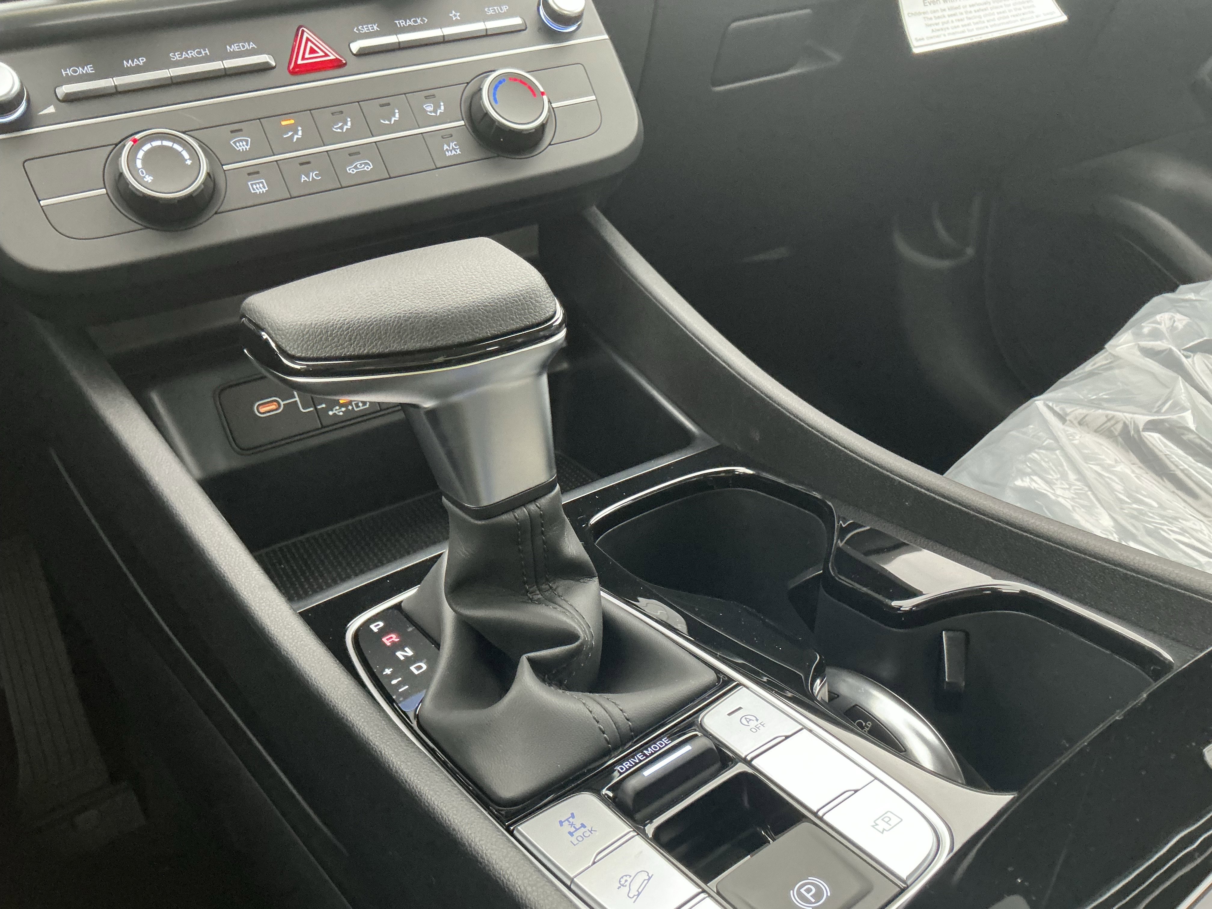 New 2026 Hyundai Tucson SE image 20