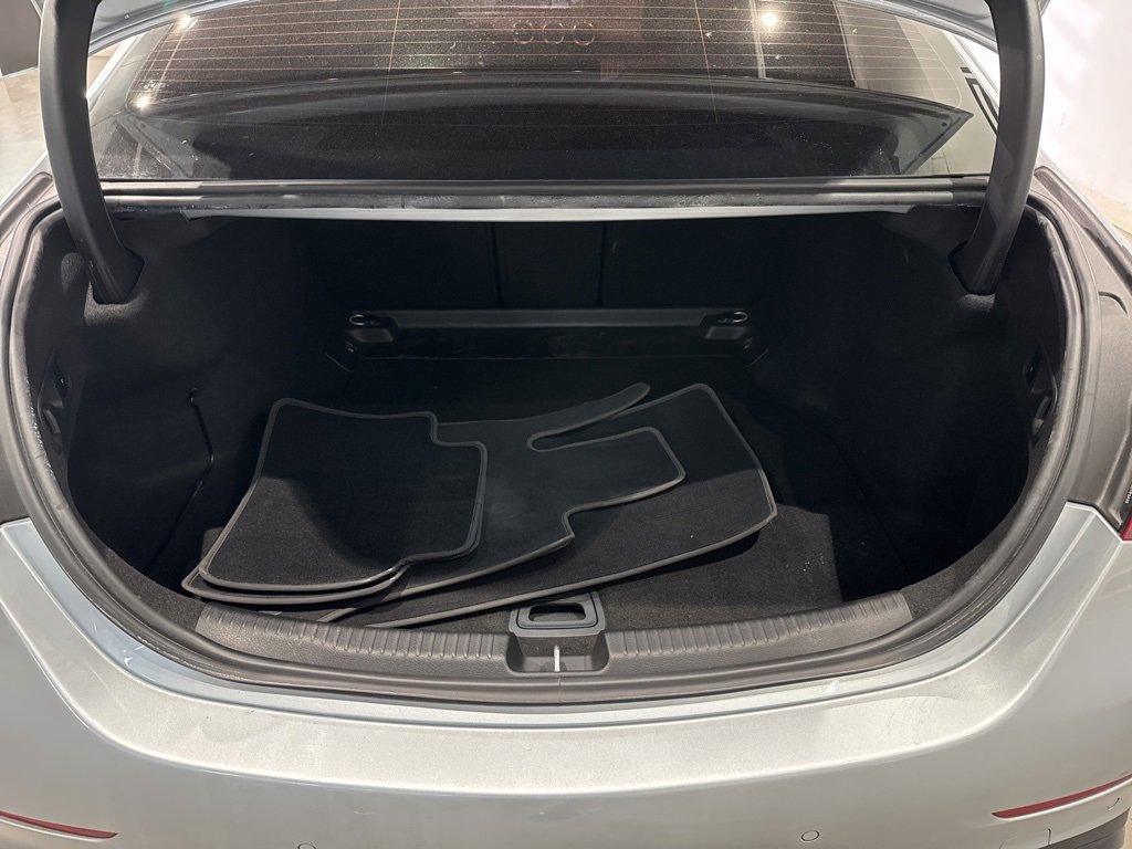 Used 2022 Mercedes-Benz C 300 4MATIC Sedan image 38