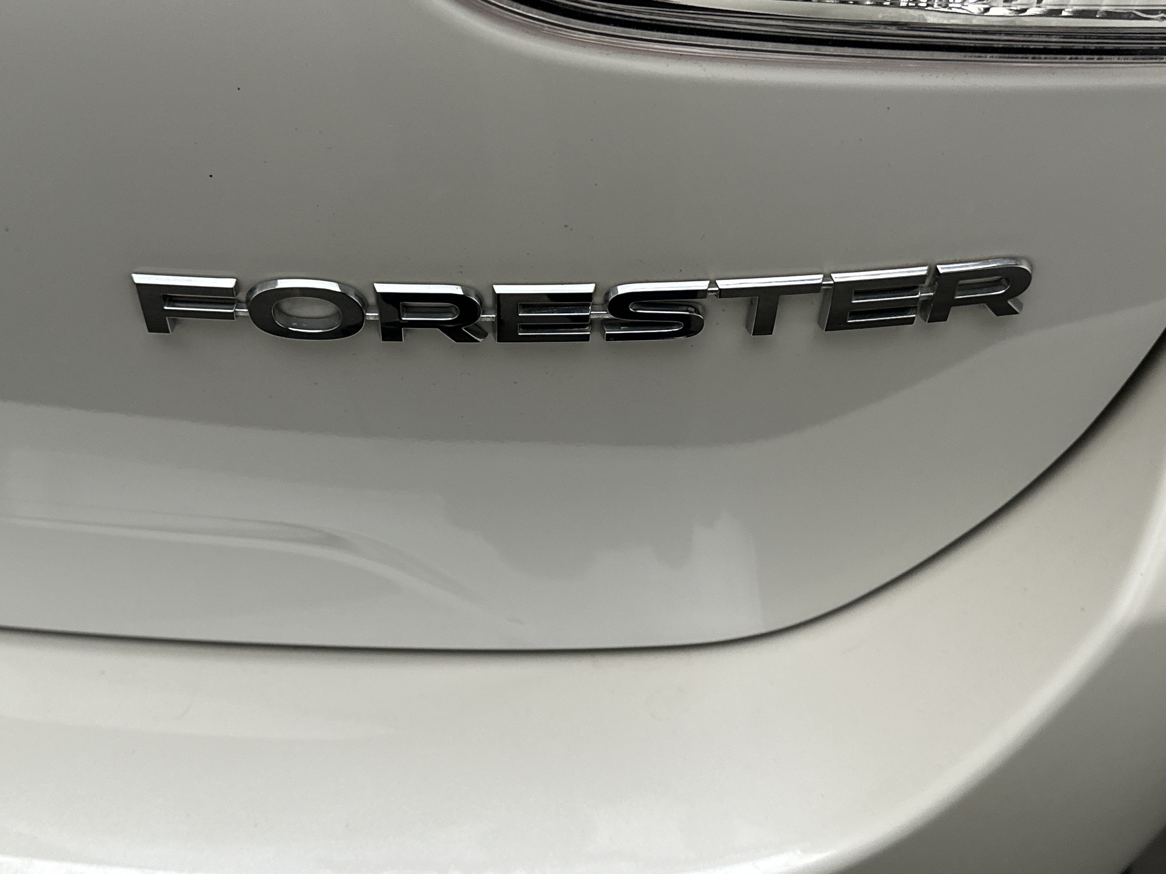 Used 2023 Subaru Forester Premium AWD/4WD image 12