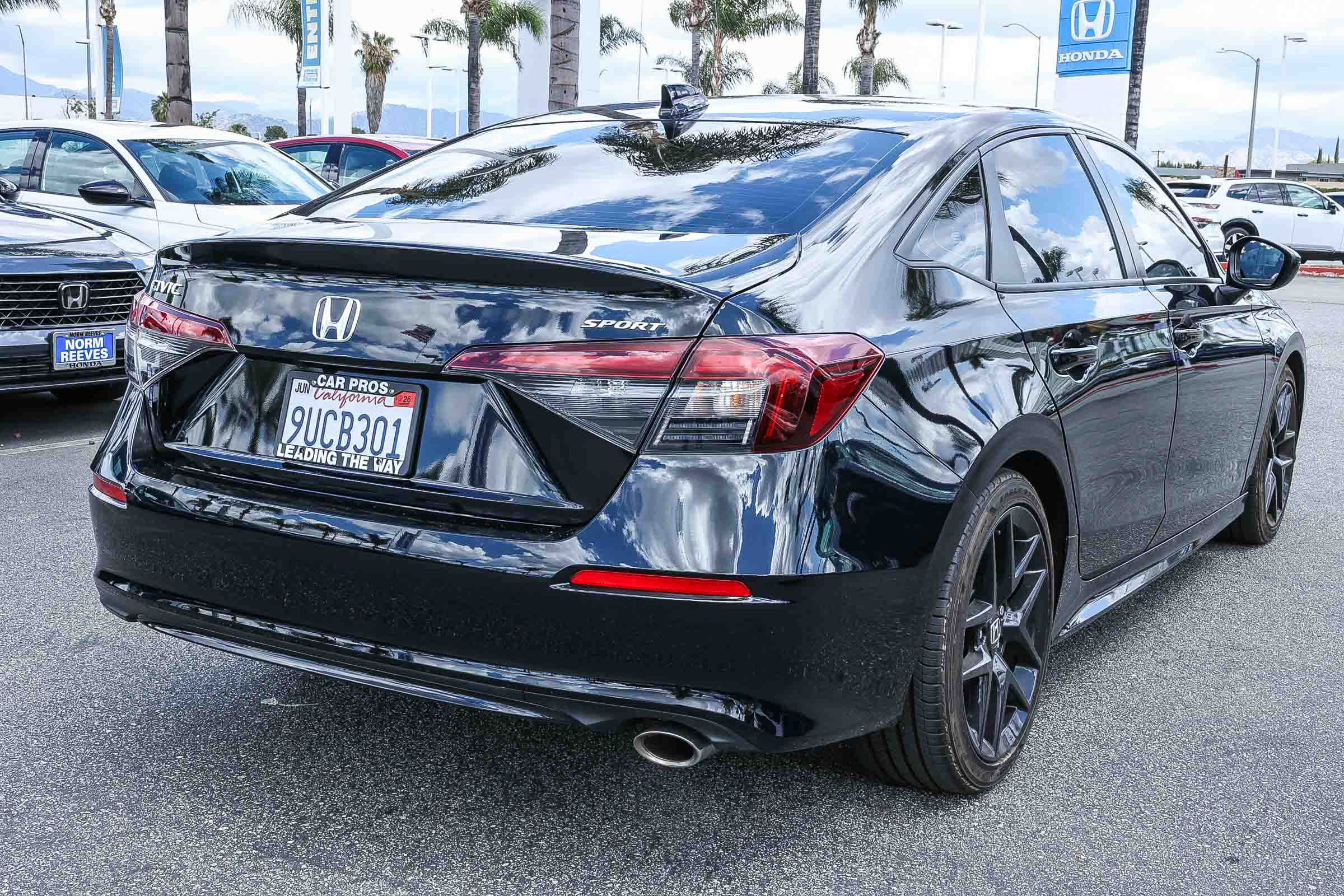 Used 2025 Honda Civic Sport image 7