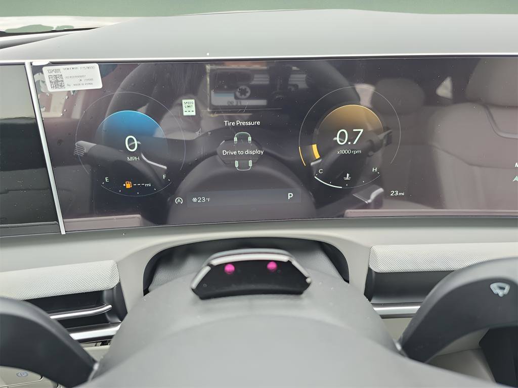 New 2025 Hyundai Tucson Limited FWD image 18