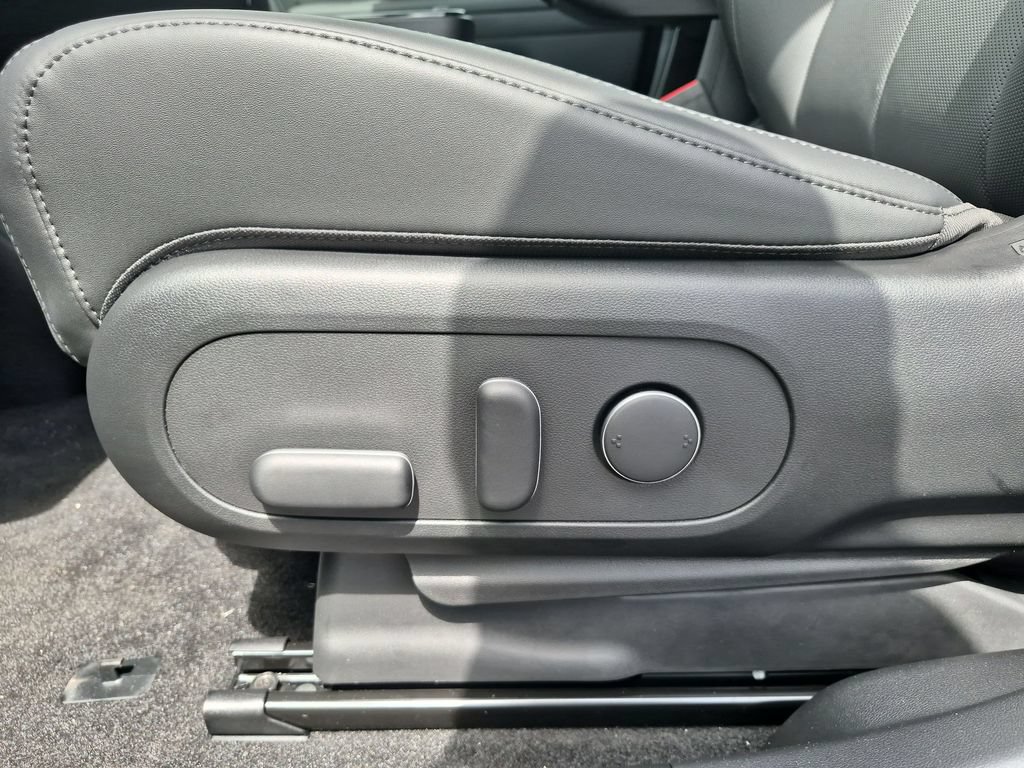 New 2026 Hyundai Ioniq 5 SEL RWD image 16