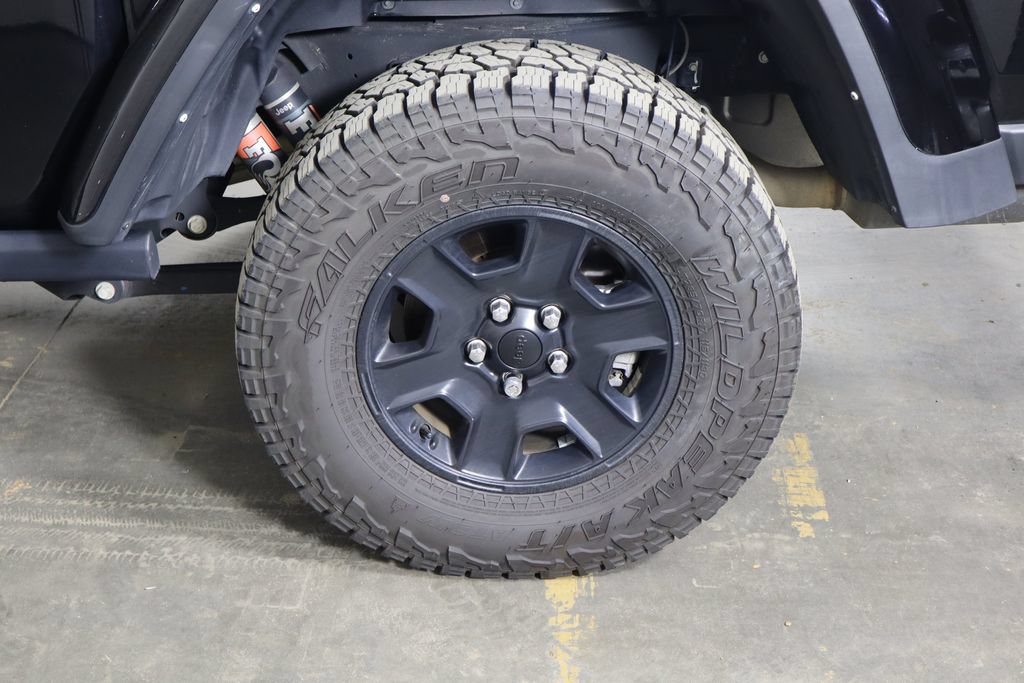 Used 2021 Jeep Gladiator Mojave AWD/4WD image 43