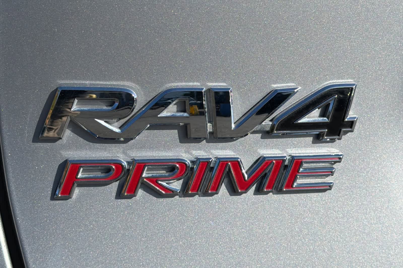 Used 2023 Toyota RAV4 XSE AWD/4WD image 12