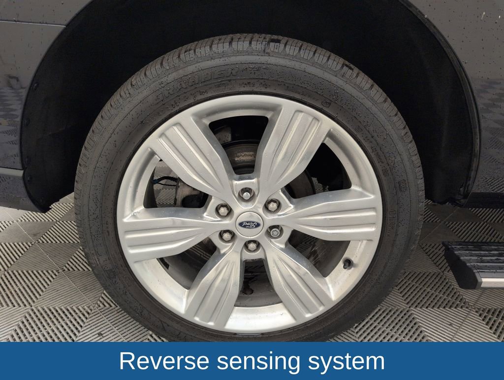 Used 2023 Ford Expedition Platinum AWD/4WD image 19