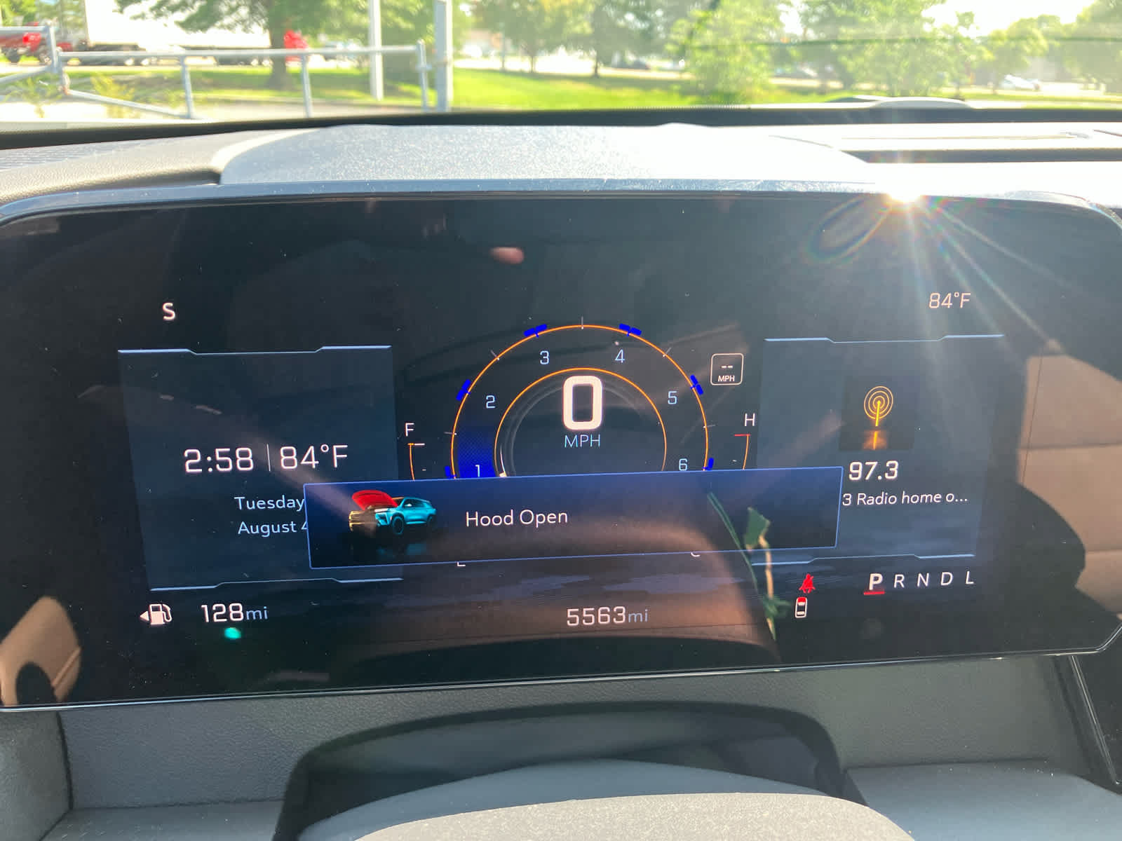 Used 2025 Chevrolet Traverse LT w/ Midnight/Sport Edition FWD image 18
