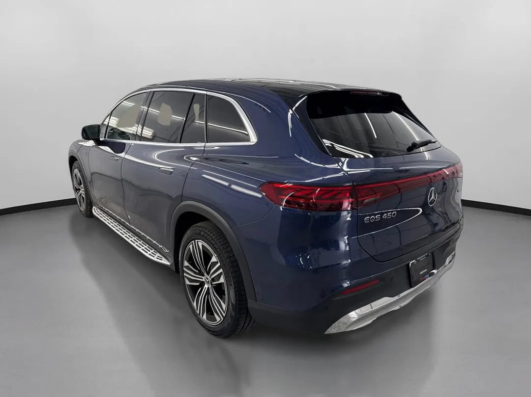 Used 2023 Mercedes-Benz EQS 450+ 4MATIC SUV w/ Acoustic Comfort Package image 7