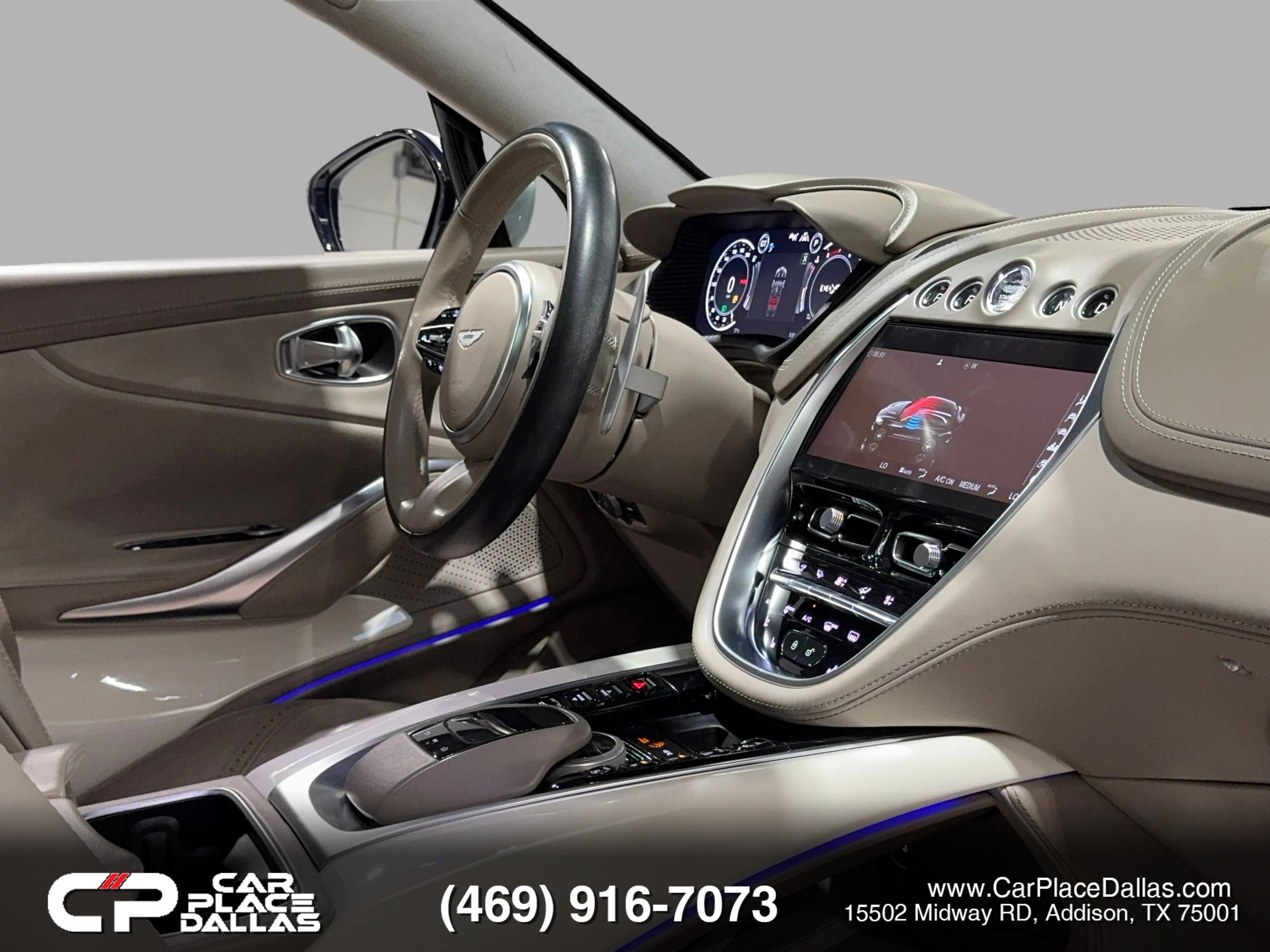 Used 2021 Aston Martin DBX image 32