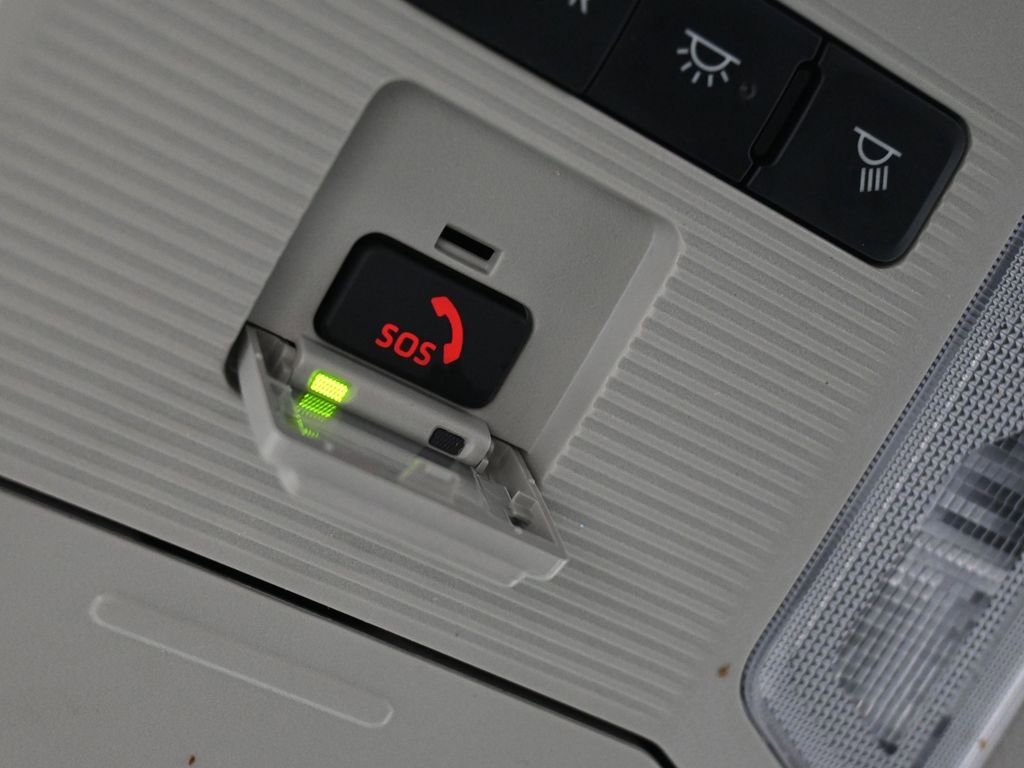 Used 2023 Toyota RAV4 LE image 20