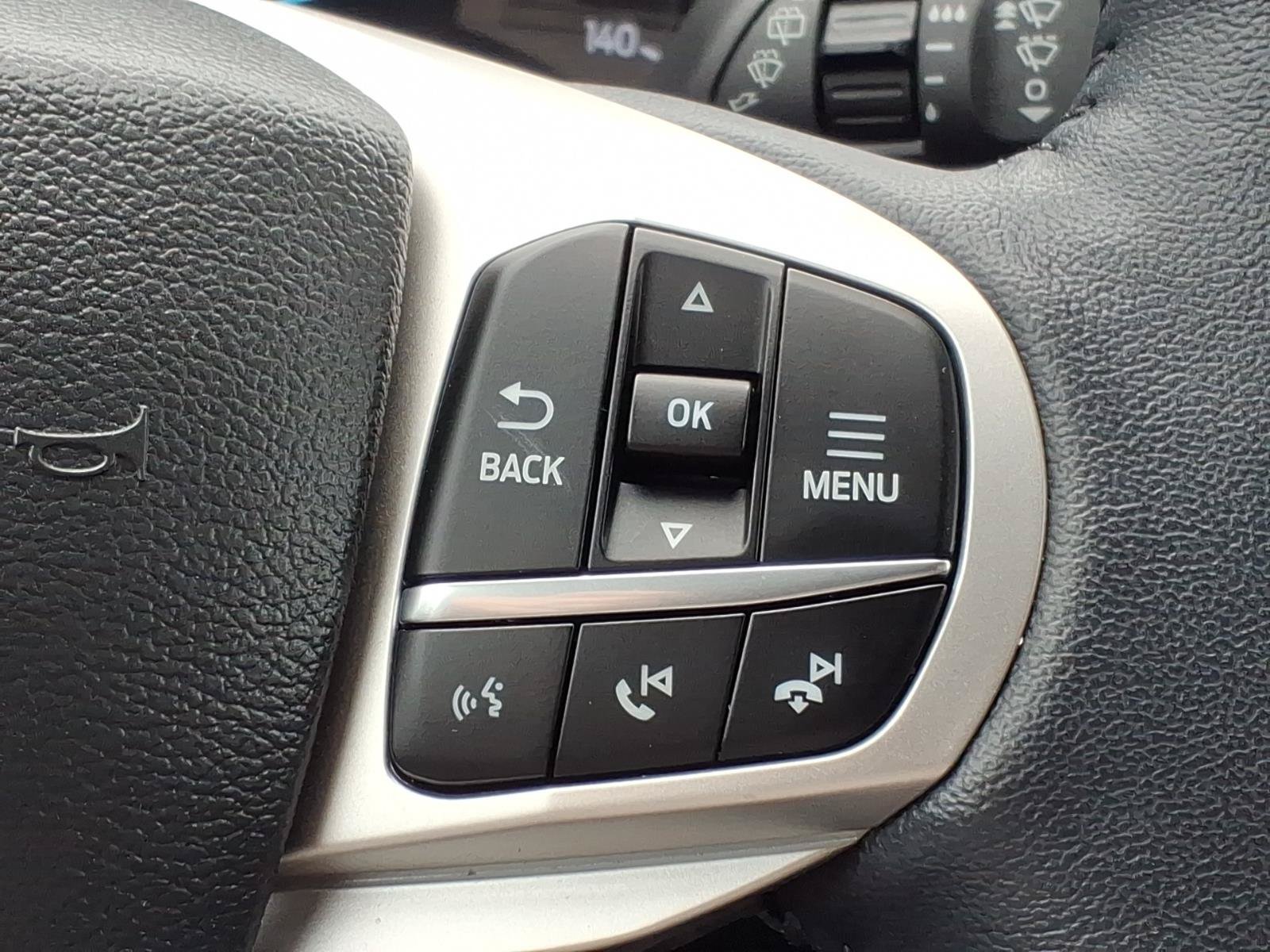 Certified 2023 Ford Explorer XLT AWD/4WD image 28