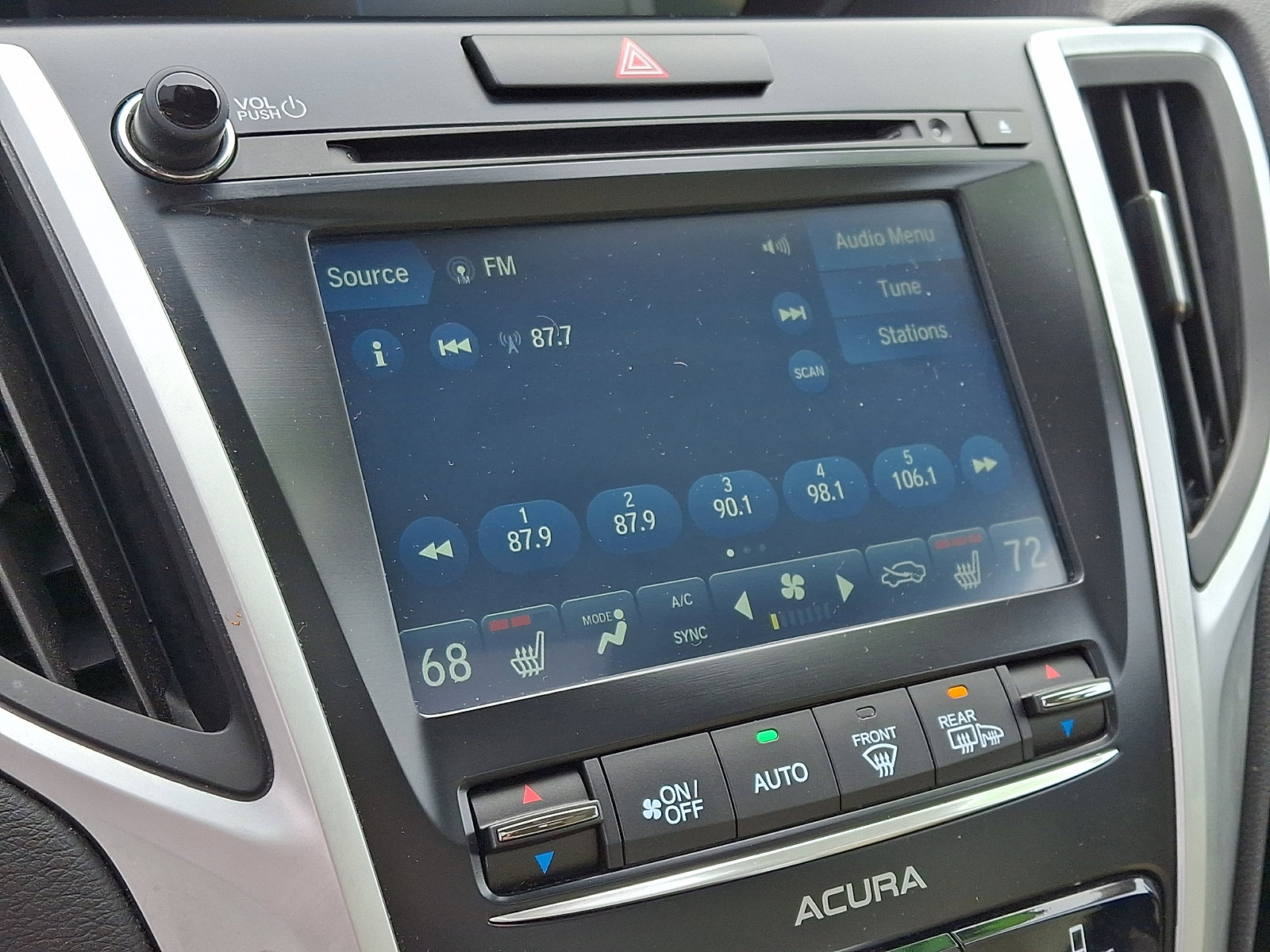 Used 2020 Acura TLX image 17