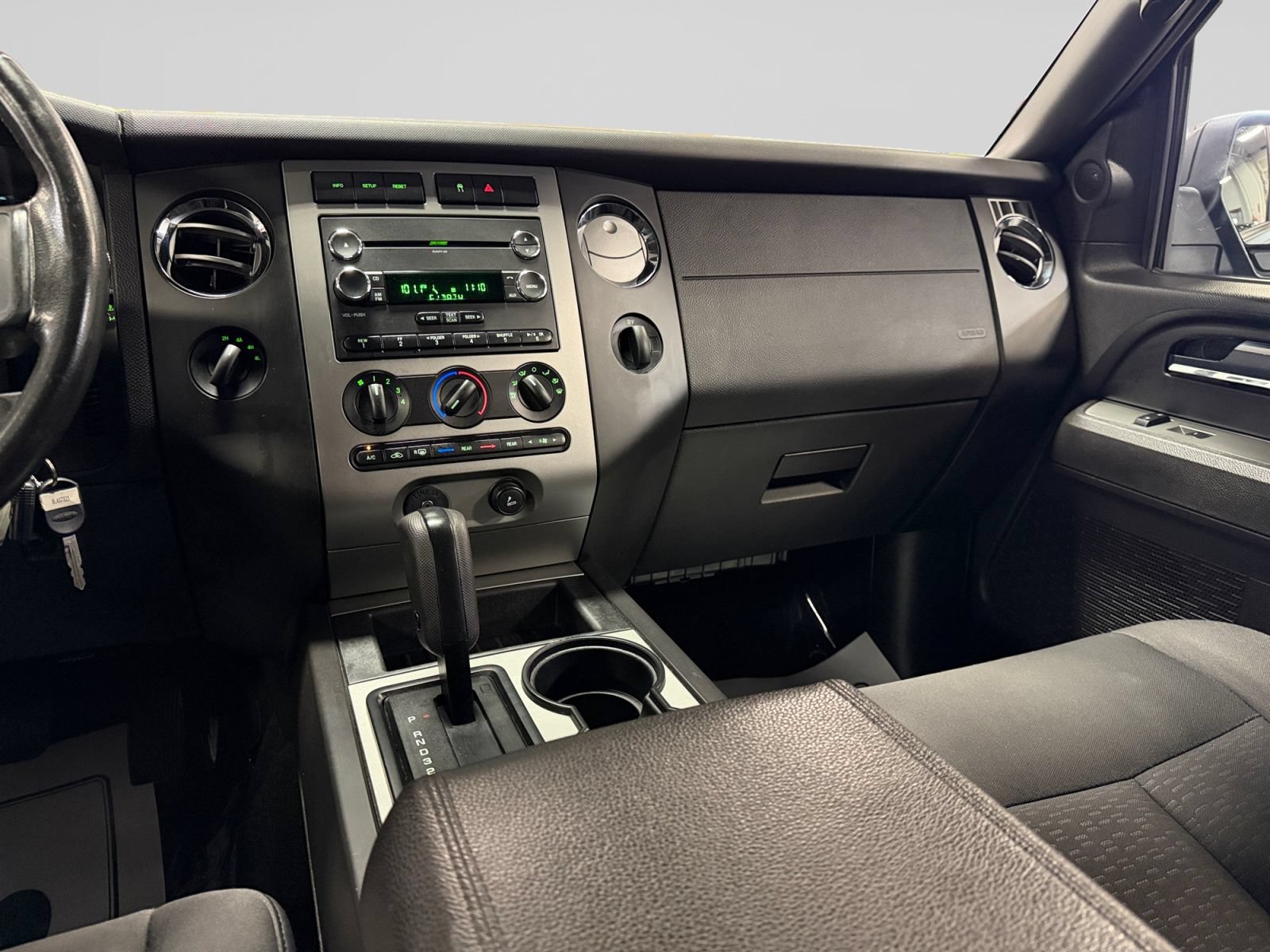 Used 2008 Ford Expedition XLT AWD/4WD image 21