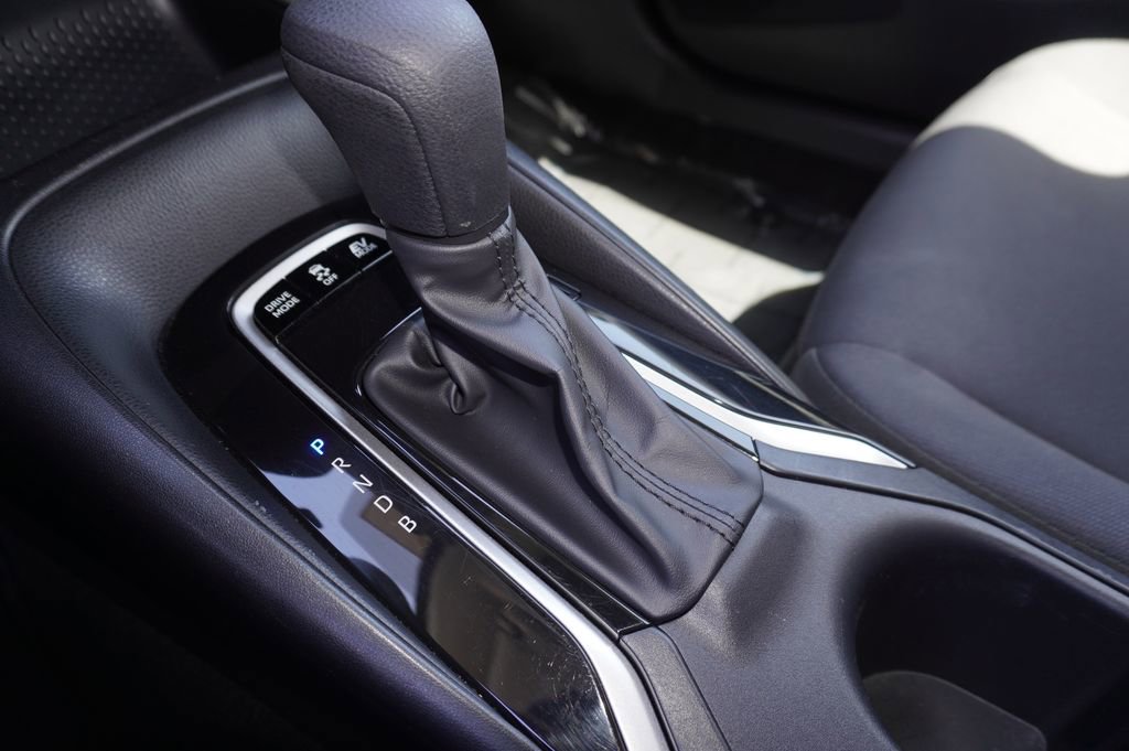 Certified 2025 Toyota Corolla LE image 17