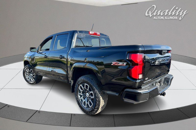 Used 2024 Chevrolet Colorado Z71 w/ Z71 Convenience Package 2 image 7