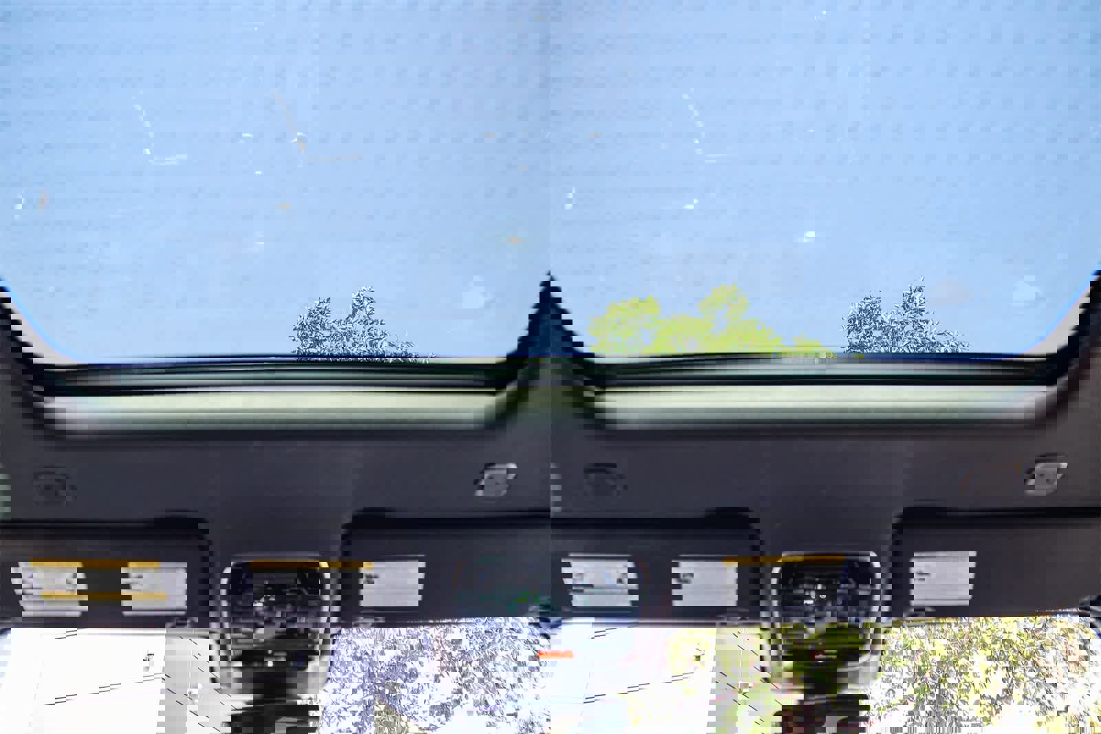 Certified 2023 Land Rover Range Rover Sport SE image 16