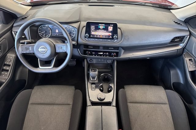 Used 2024 Nissan Rogue SV AWD/4WD image 15