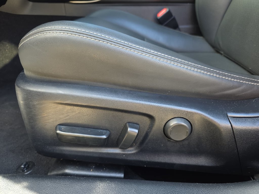 Used 2019 Lexus IS 300 w/ Accessory Package 2 RWD image 29