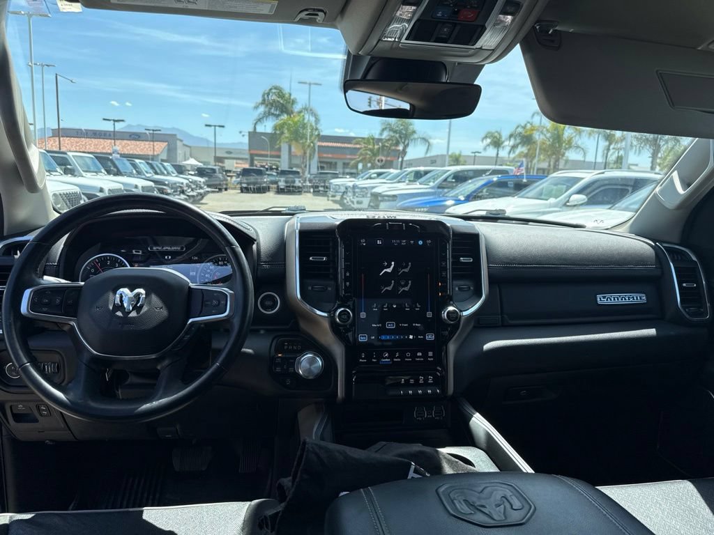 Used 2022 RAM 1500 Laramie AWD/4WD image 19