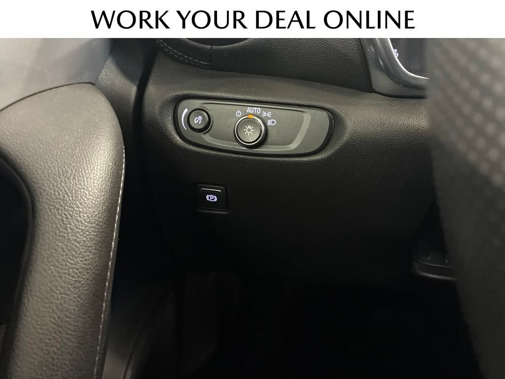 Used 2021 Chevrolet Blazer LT AWD/4WD image 19