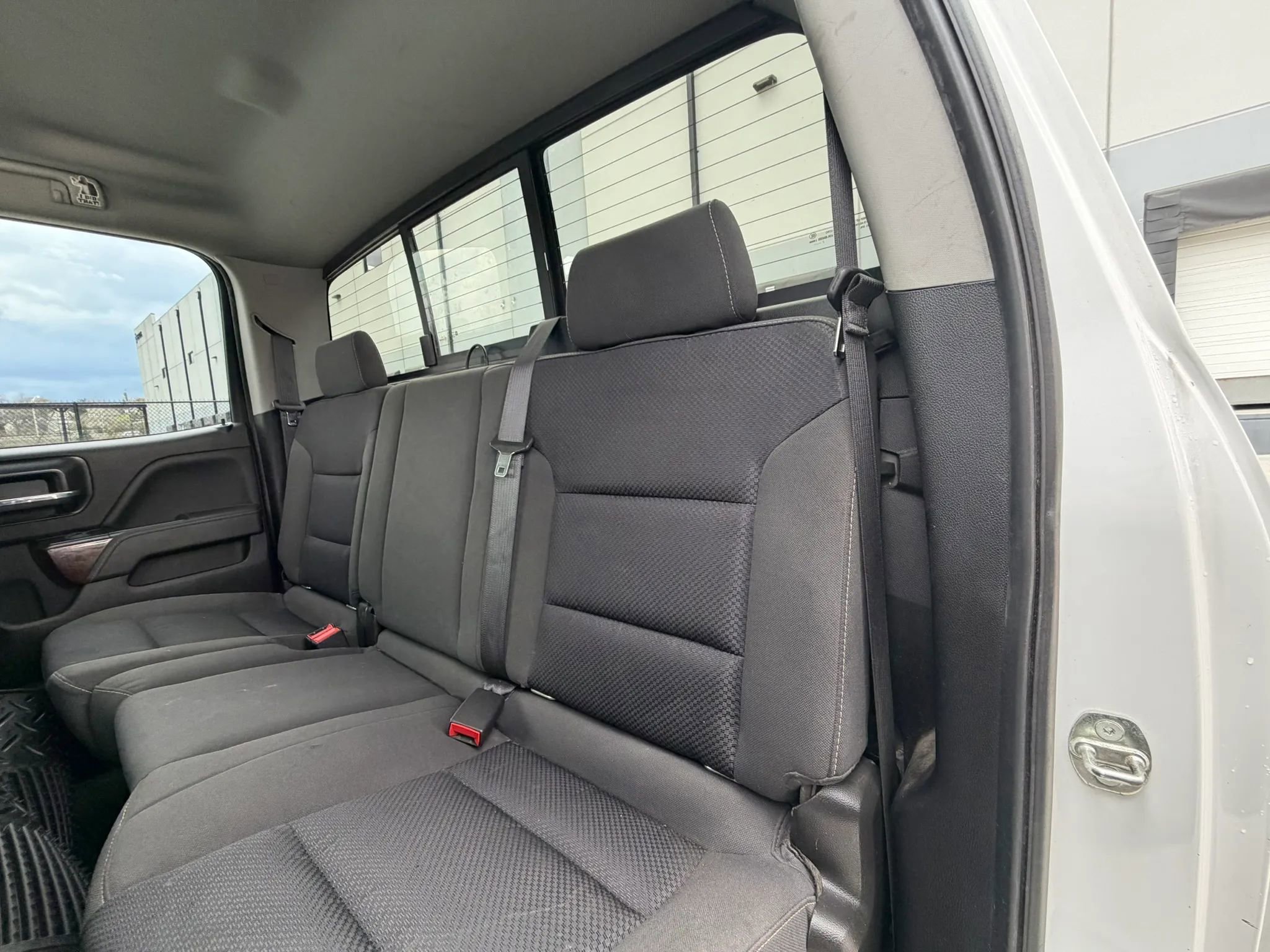 Used 2018 GMC Sierra 1500 SLE w/ SLE Value Package image 16