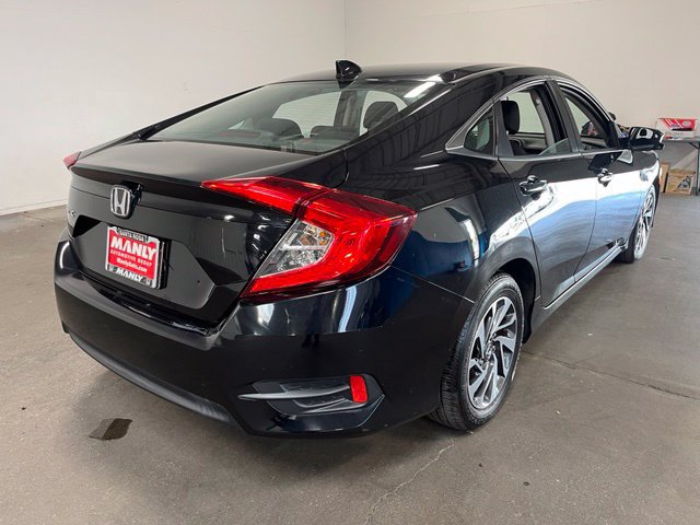 Used 2018 Honda Civic EX image 3