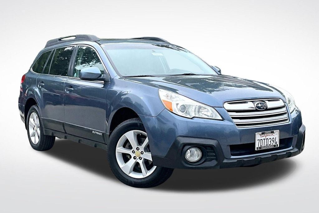 Used 2014 Subaru Outback 2.5i Premium w/ Moonroof Package AWD/4WD image 12