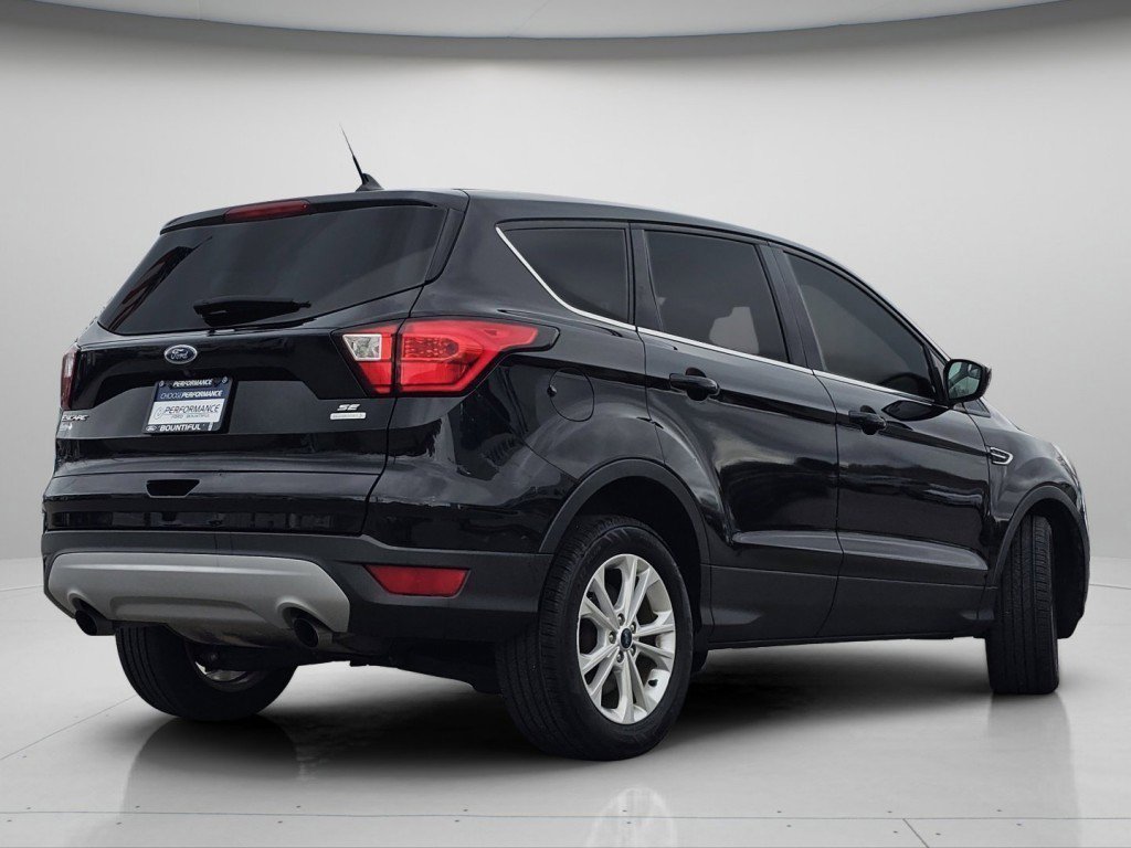 Used 2019 Ford Escape SE image 21