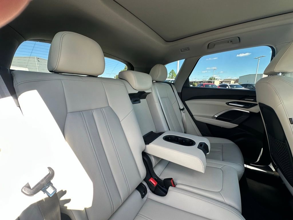 New 2025 Audi Q5 Premium Plus image 27
