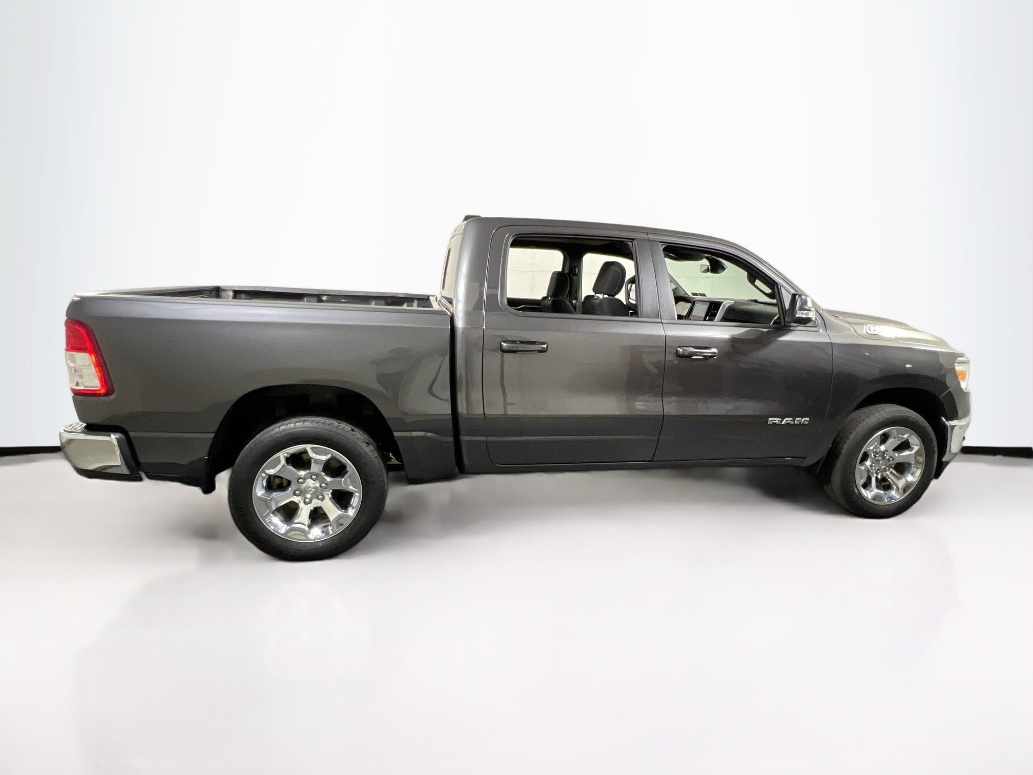 Used 2022 RAM 1500 Big Horn AWD/4WD image 4