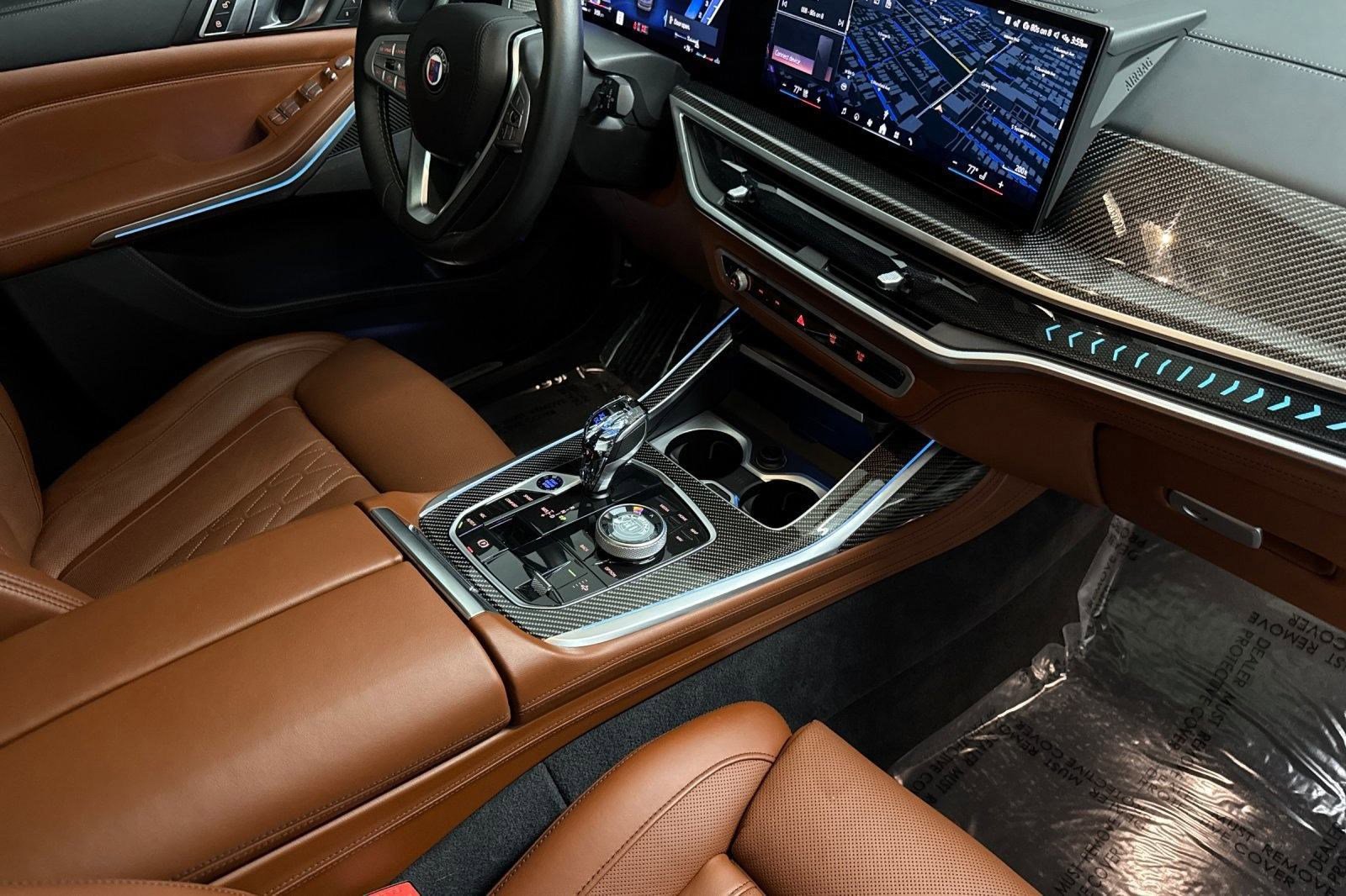 Used 2024 BMW ALPINA XB7 ALPINA XB7 image 32