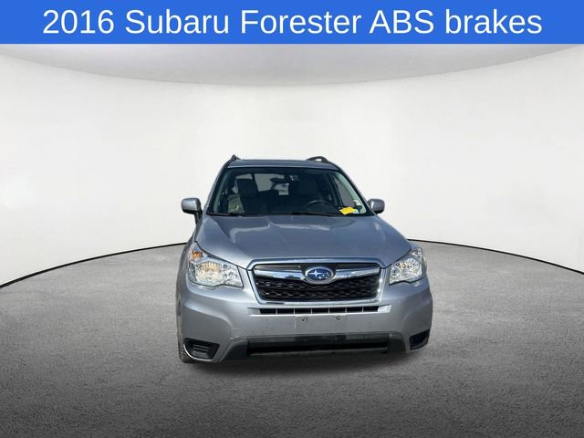 Used 2016 Subaru Forester 2.5i Premium w/ All-Weather Package AWD/4WD image 15