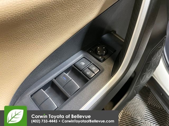 Used 2021 Toyota RAV4 Limited image 21