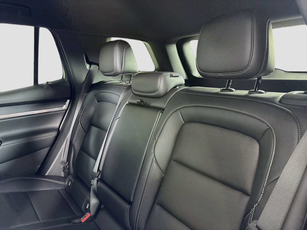 New 2026 GMC Terrain Elevation w/ Elevation Premium Package AWD/4WD image 23